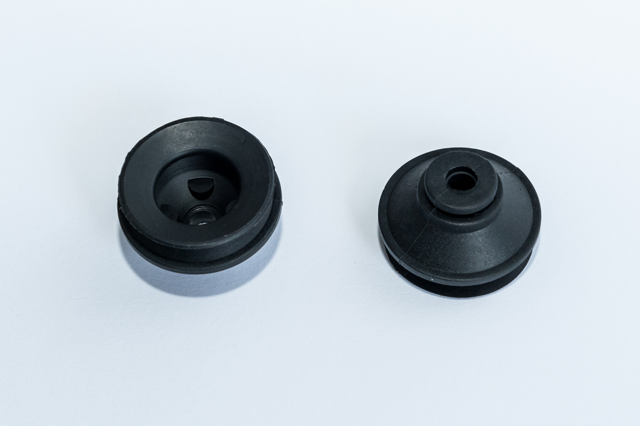 1,5 redős vákuumkorong , D= 42 mm, csatlakozó nélkül, gyűrűvel, NBR fekete