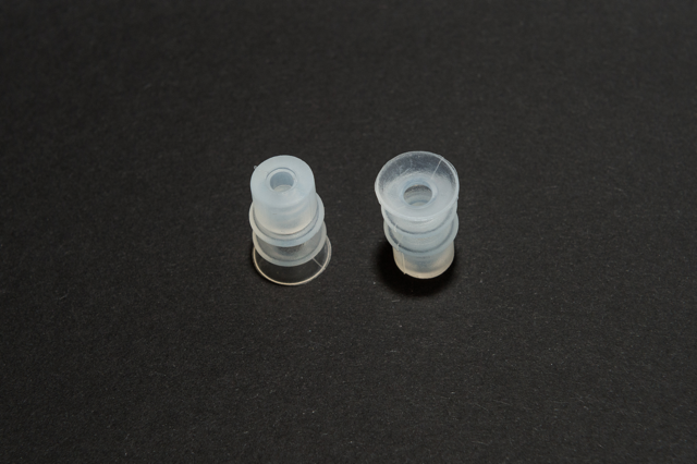 Harmonikás vákuumkorong, D= 12 mm, 2,5 redős, 4 mm-es furat, csatlakozó nélkül, szilikon 30° Shore