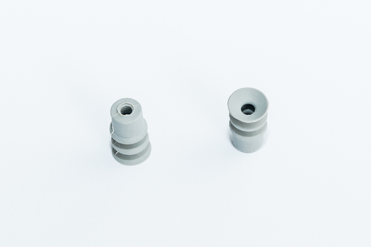 Harmonikás vákuumkorong, D= 12 mnm, 2,5 redős, 4 mm-es furat, csatlakozó nélkül, natúr gumi