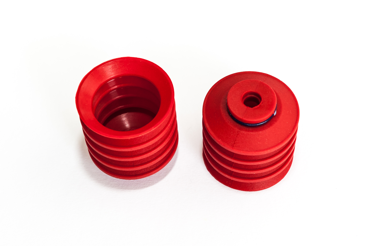 Harmonikás vákuumkorong, D= 40 mm, 4,5 redős, csatlakozó nélkül, tartógyűrűvel, szilikon piros