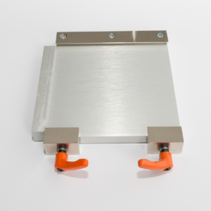 Robot adapterlap gyorscserélő rendszerhez 160 mm tengelykapcsolók nélkül, szorítókarral, csatlakozások: 5 x 1/8" belső menet, Alu
