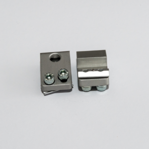 Menetes rögzítő, fix, belső menet: 3 x G 1/8" horonyanyával